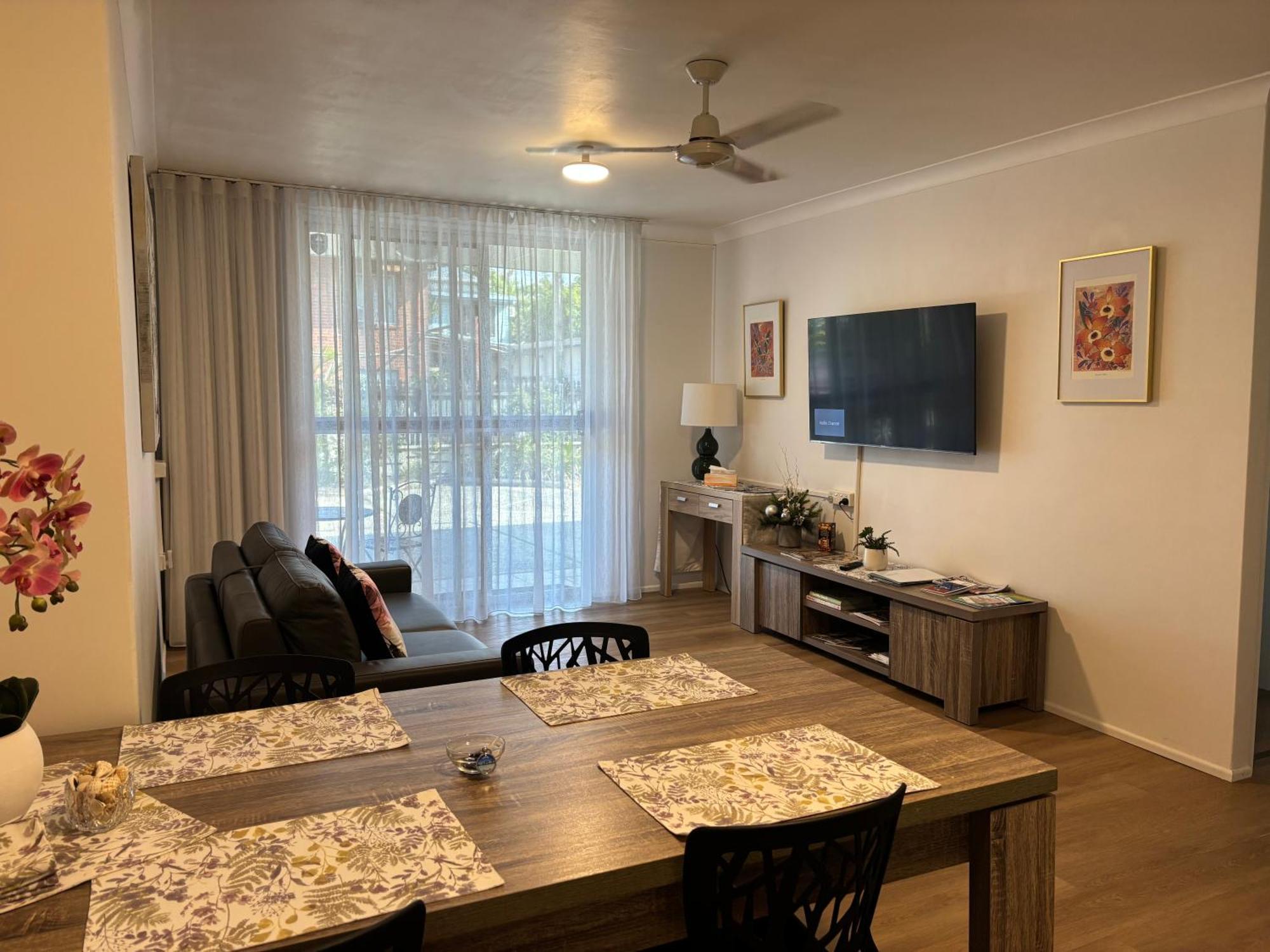 Apartment Tropical Ground-floor Retreat Cairns