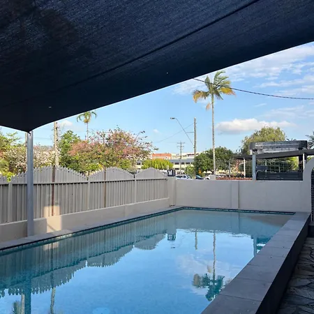 Tropical Ground-Floor Retreat Cairns Apartment Exterior photo