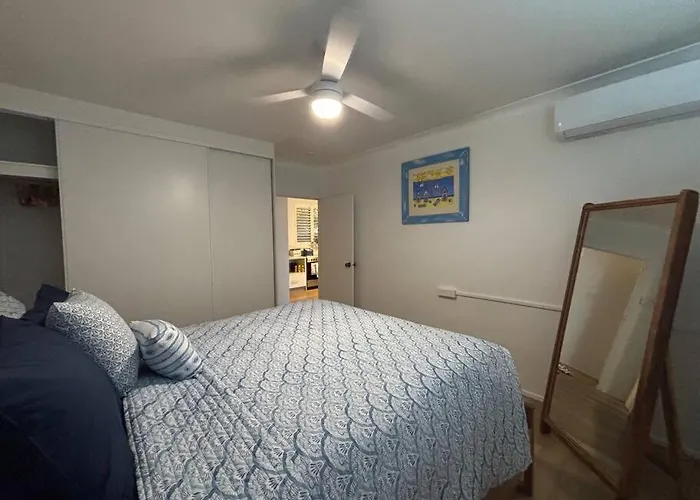 Tropical Ground-Floor Retreat Cairns